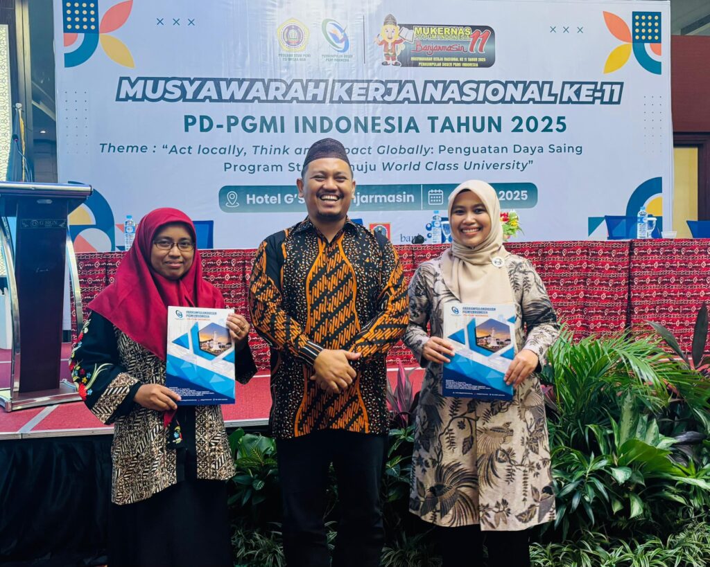 Prodi PGMI Universitas Wahid Hasyim Raih Anugerah PD-PGMI Indonesia Award 2025 Kategori Prodi Teladan Mutu